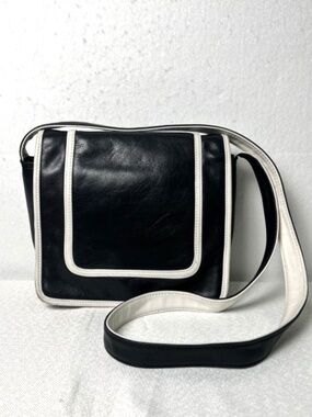 VTG 90s/00s Jones New York Leather Messenger Bag Black & White Minimalist Y2K